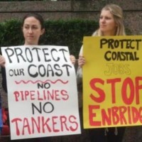 Photos courtesy Donna Labrador and Gisela Gómez (via Vancouver Observer).