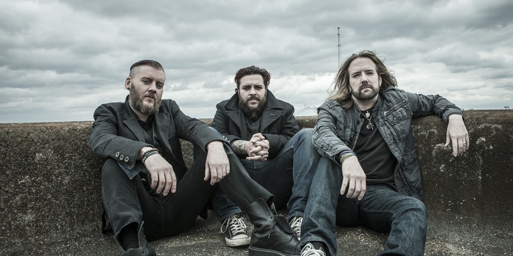 Photo of Seether via thelaseronline.com