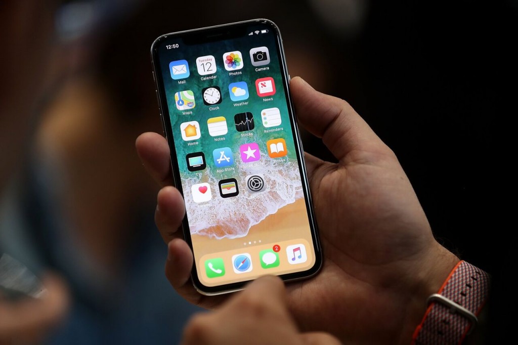 The iPhone X revealed with lots of features, little innovation