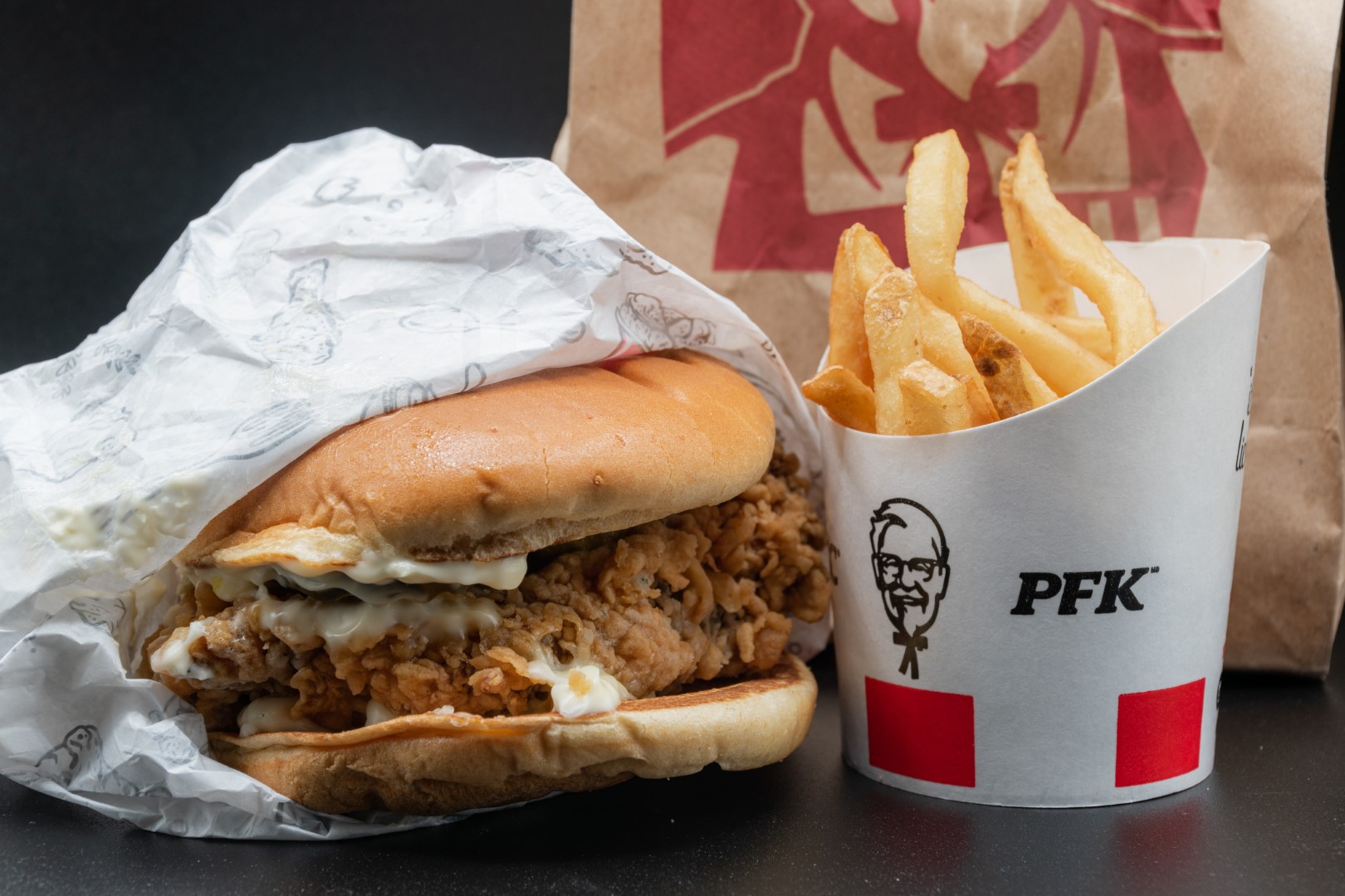KFC s Famous Chicken Chicken Sandwich Review The Other Press